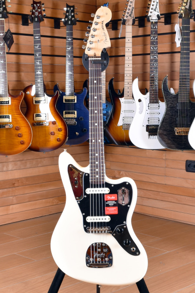 Fender American Professional 2017 Jaguar Rosewood Fingerboard Olympic White