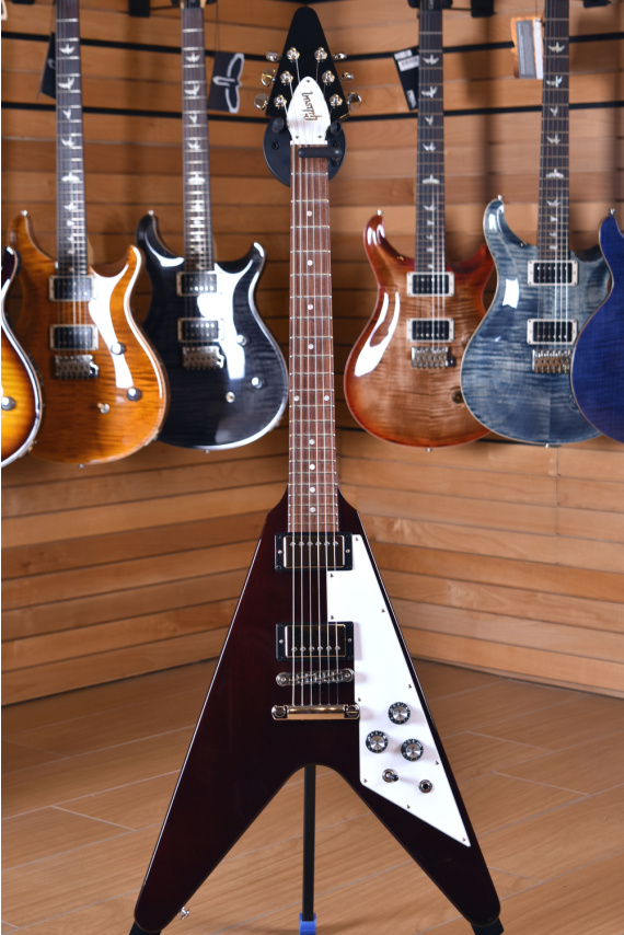 Gibson Flying V 2018 Aged Cherry | Centro Chitarre