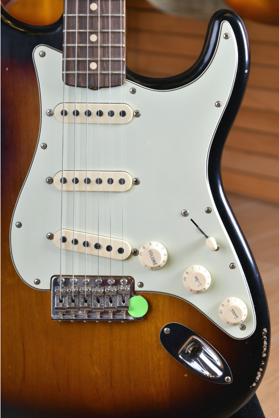 即発送 fender mexico ROAD WORN 60's STRAT Fender Mexico Road Worn '60 Stratocaster 3 Tone Sunburst Pau Ferro