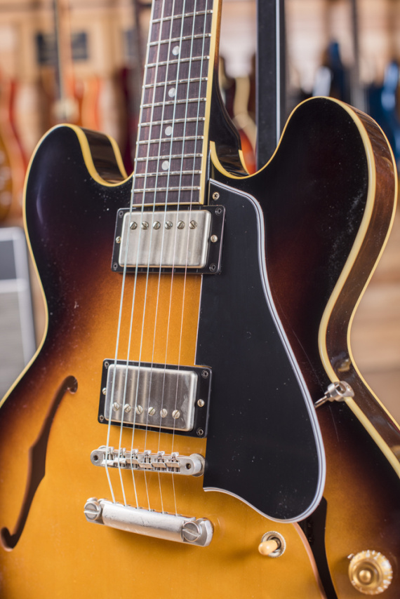 Gibson Memphis 1959 ES-335 2016 VOS Historic Burst | Centro Chitarre