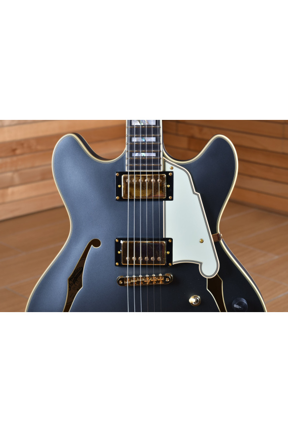 D'Angelico Limited Edition Deluxe DC Matte Charcoal | Centro Chitarre