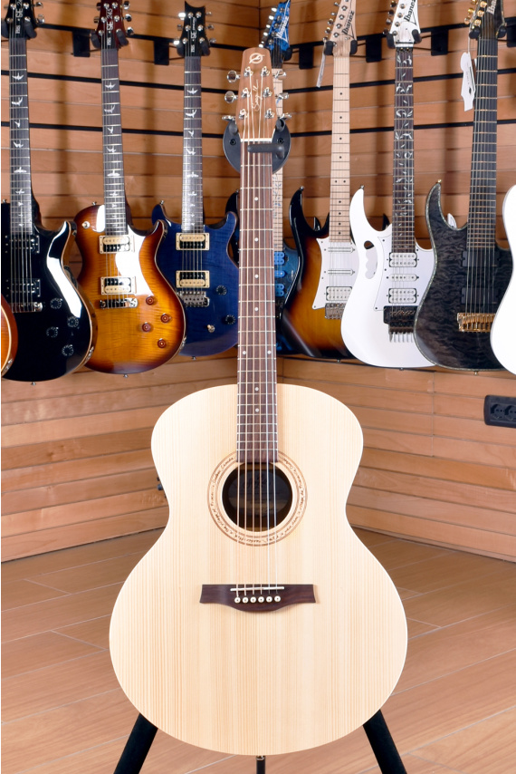 Seagull Excursion Walnut Mini Jumbo Isyst | Centro Chitarre