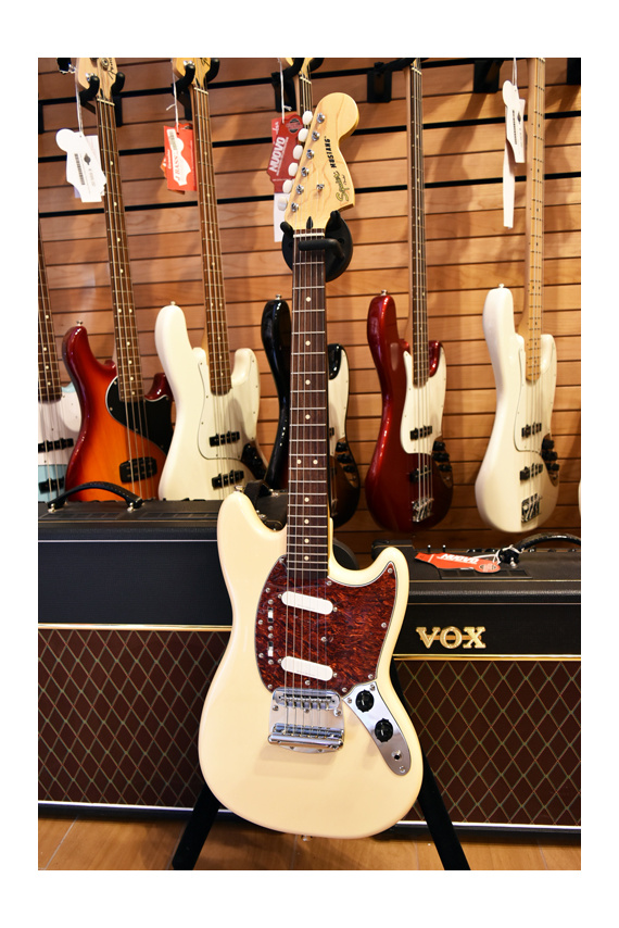 Squier (by Fender) Vintage Modified Mustang Rosewood Fingerboard