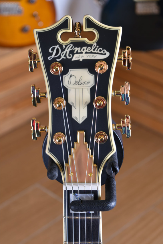 D’Angelico LimitedEdition MatteCharcoal D'Angelico Limited Edition Deluxe DC Matte Charcoal | Centro Chitarre