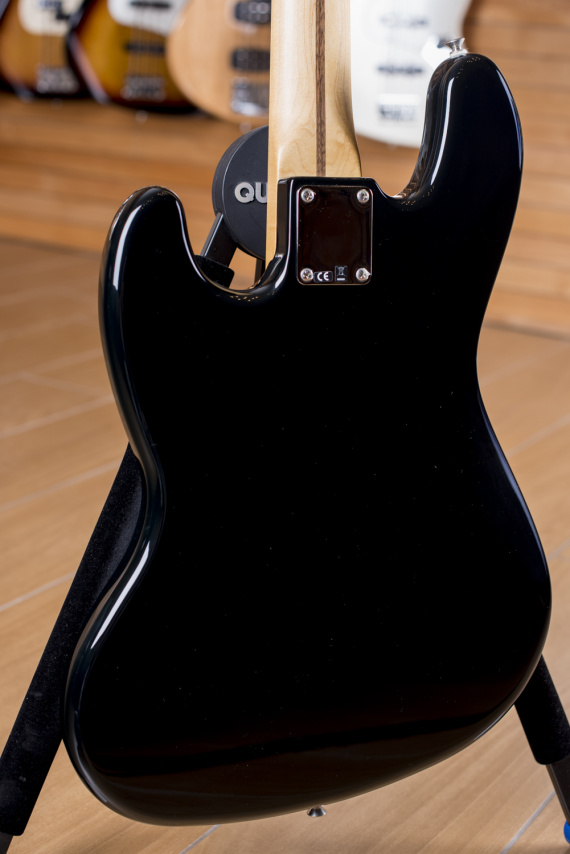 Fender Mexico Standard Jazz Bass Maple Fingerboard Black | Centro