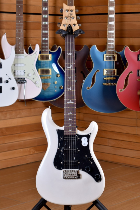 PRS Paul Reed Smith SE NF3 Pearl White | Centro Chitarre