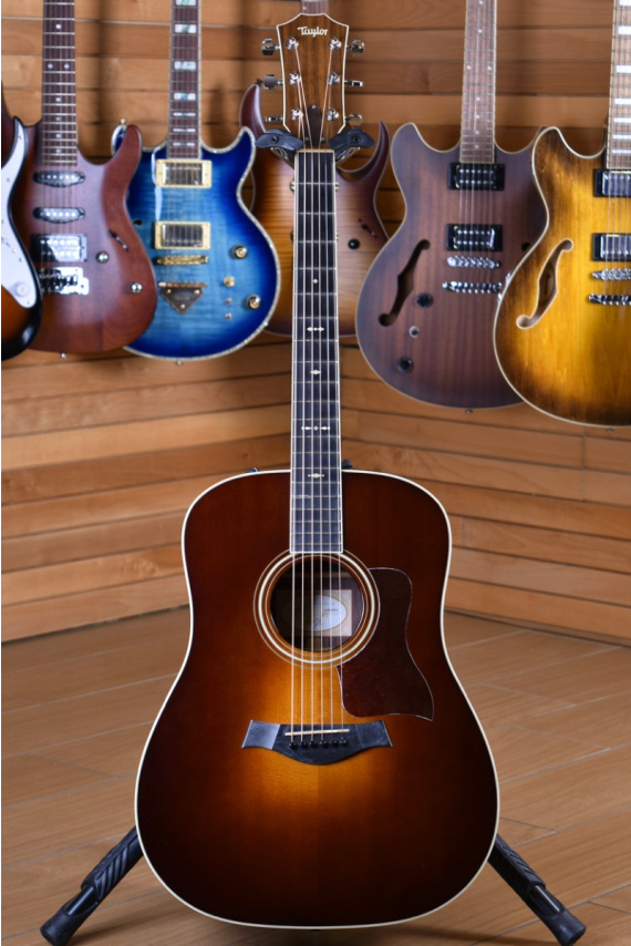 Taylor Guitars 710e Vintage Sunburst | Centro Chitarre