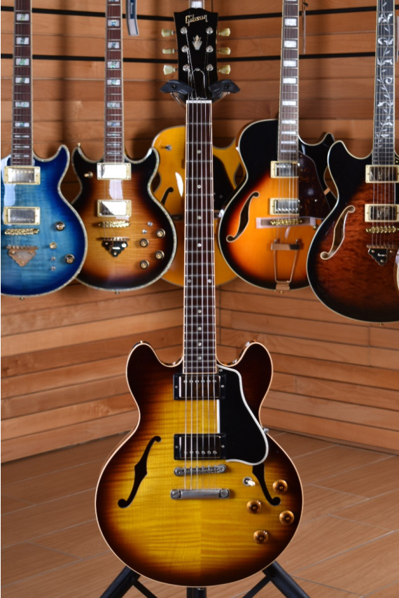 Gibson Custom CS-336 Figured Custom Shop Vintage Sunburst | Centro