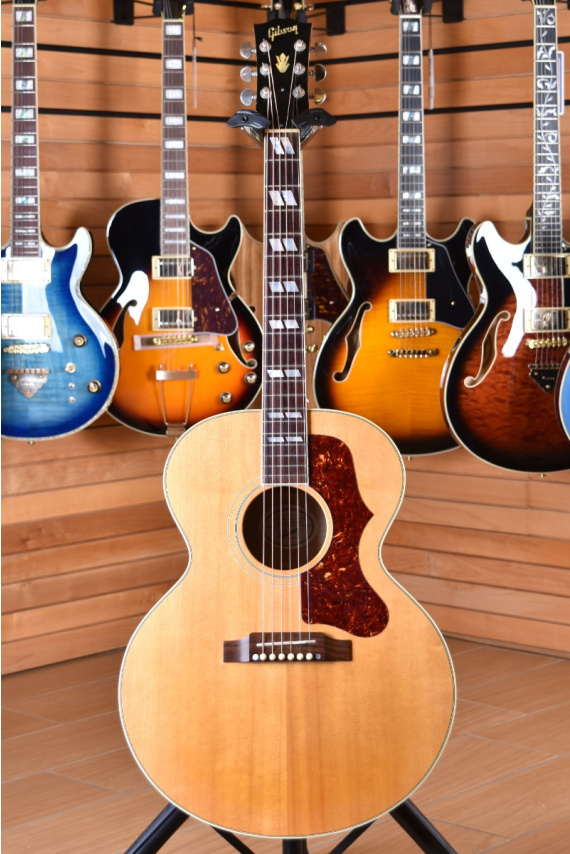 Gibson J-185 Antique Natural