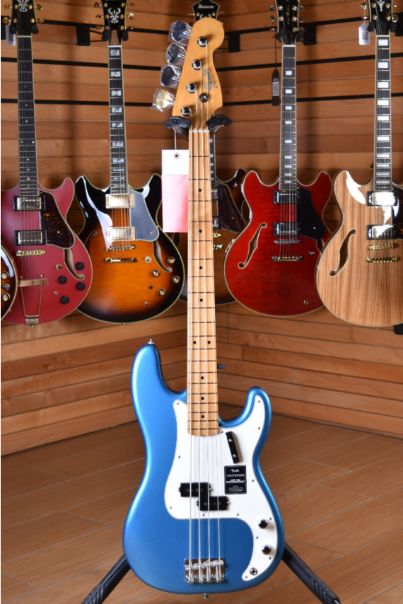 Fender Vintera III Late '60s Precision Bass Lake Placid Blue