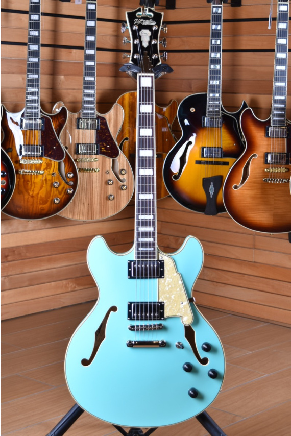D'Angelico Premier DC Surf Green